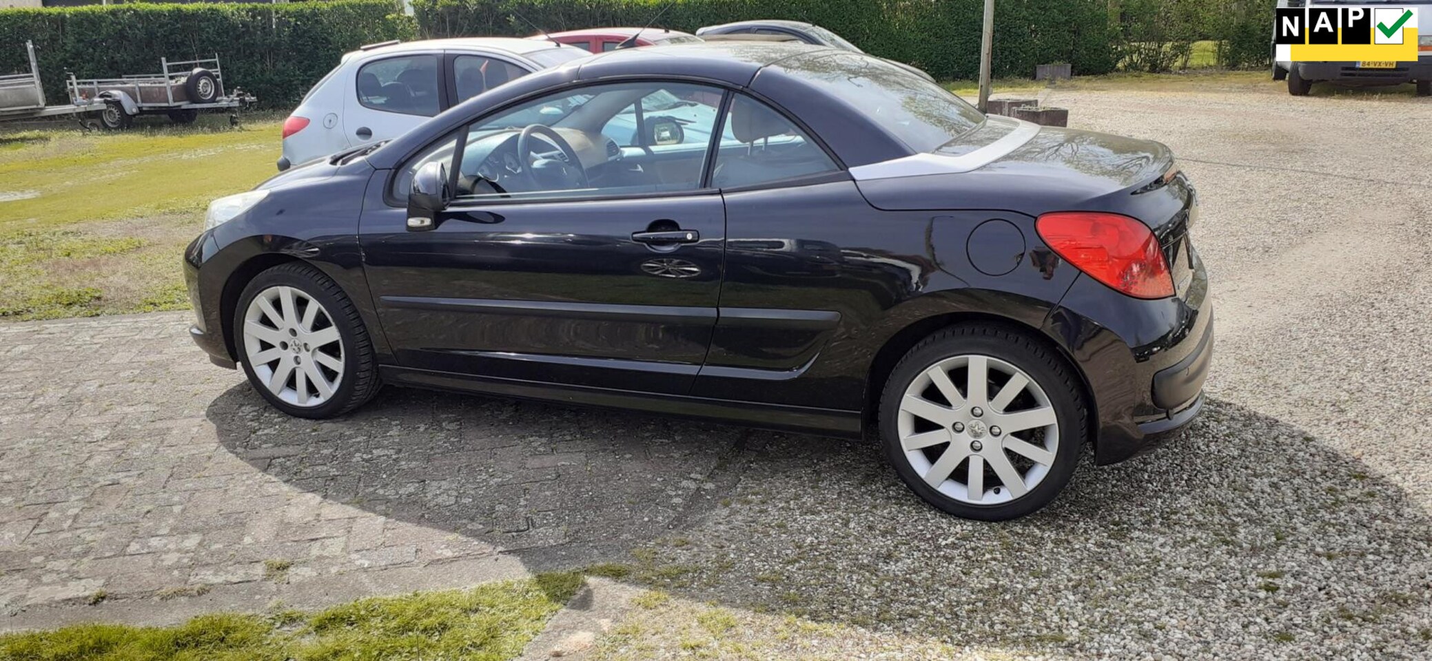 Peugeot 207 CC - 1.6-16V T Féline Zeer Lux.s Leerbekl LMV Airco ECC. NL Auto MET nap - AutoWereld.nl