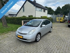 Toyota Prius - 1.5 VVT-i