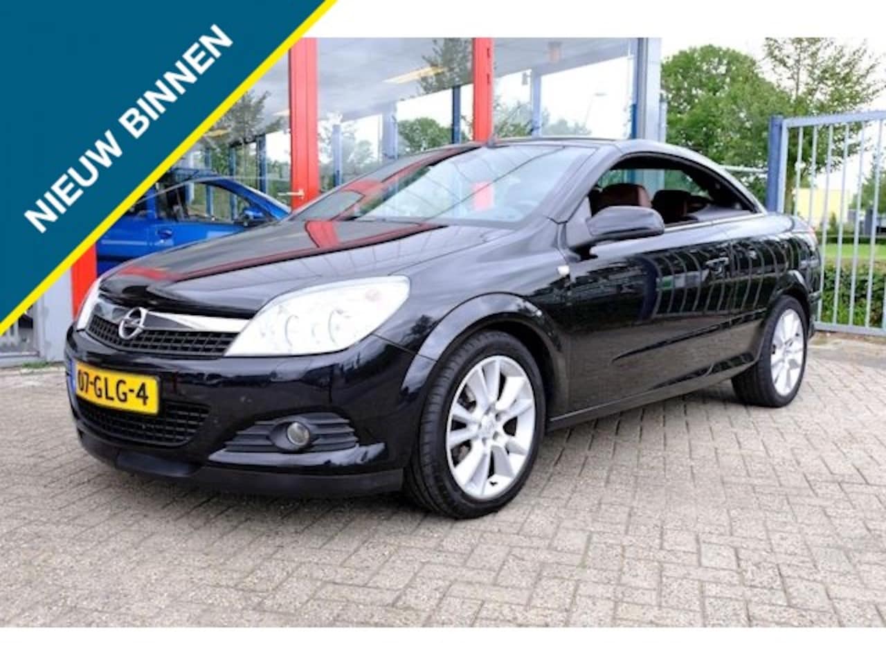 Opel Astra TwinTop - 1.8 Cosmo 1.8 Cosmo - AutoWereld.nl