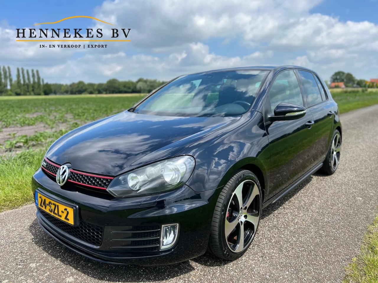 Volkswagen Golf - 2.0 GTI Akrapovic 110.771 KM NAP - AutoWereld.nl