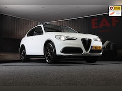 Alfa Romeo Stelvio - 2.0 T AWD B-Tech / 280 PK / AUT / ACC / Camera / Navi / Leder / Open Panoramadak / Lane As