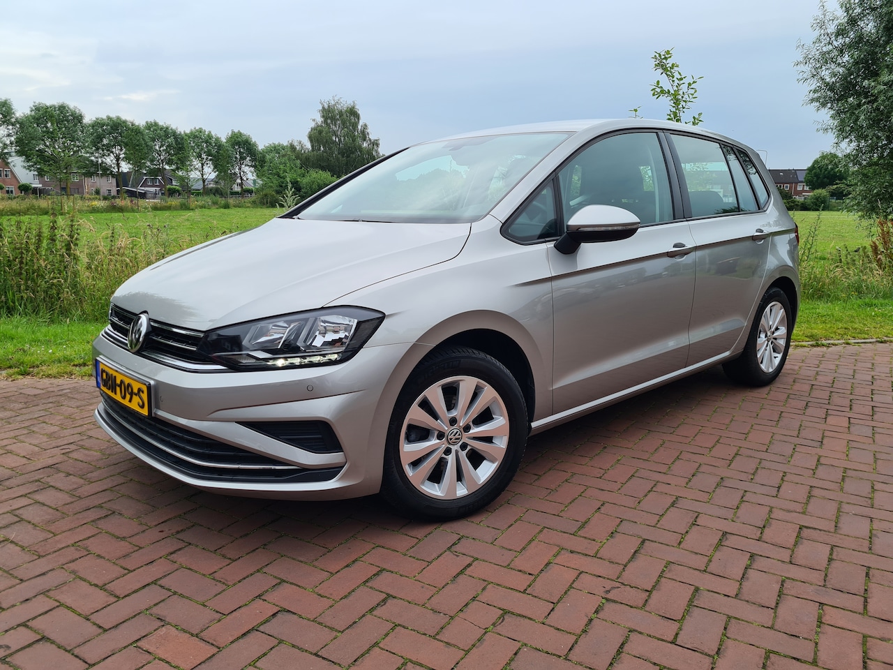 Volkswagen Golf Sportsvan - 1.0 TSI Comfortline ACC - AutoWereld.nl