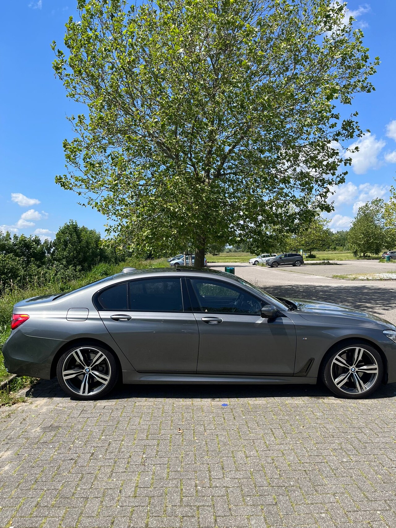 BMW 7-serie - 730d High Executive Individuel - AutoWereld.nl