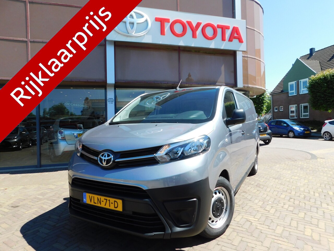 Toyota PROACE Long Worker - 2.0 D-4D Navigator 2.0 D-4D Navigator - AutoWereld.nl