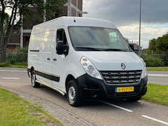 Renault Master - T33 2.3 dCi L2H2 Générique | Airco | NAV | Trekhaak | APK 2-7-2025