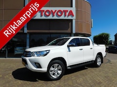 Toyota HiLux - 2.4 D-4D-F Double Cab Professional