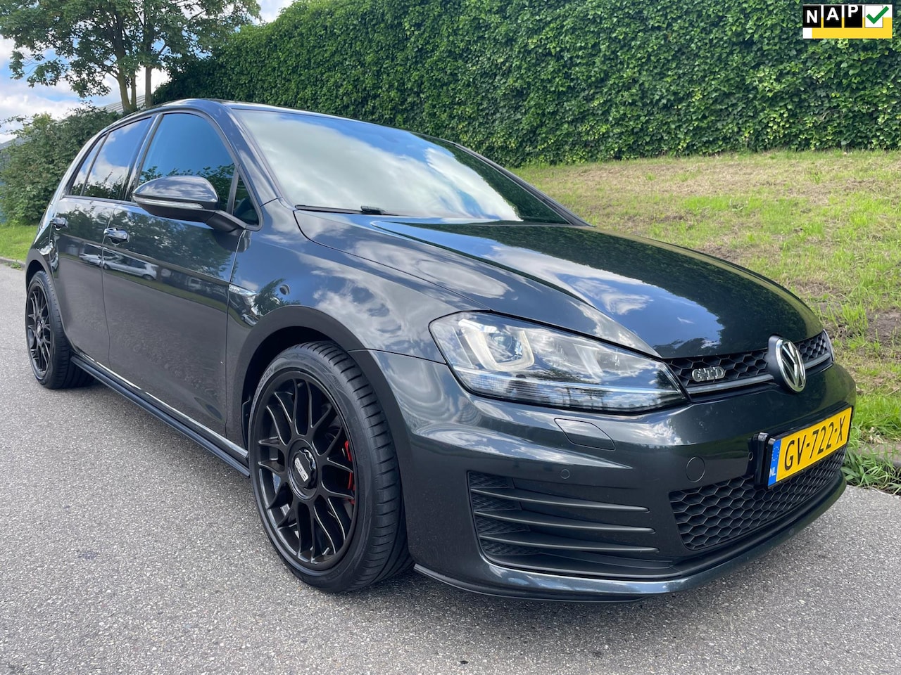 Volkswagen Golf - 2.0 TDI GTD - Panodak - Clima - Navi - BBS velgen - Nette auto ! - AutoWereld.nl