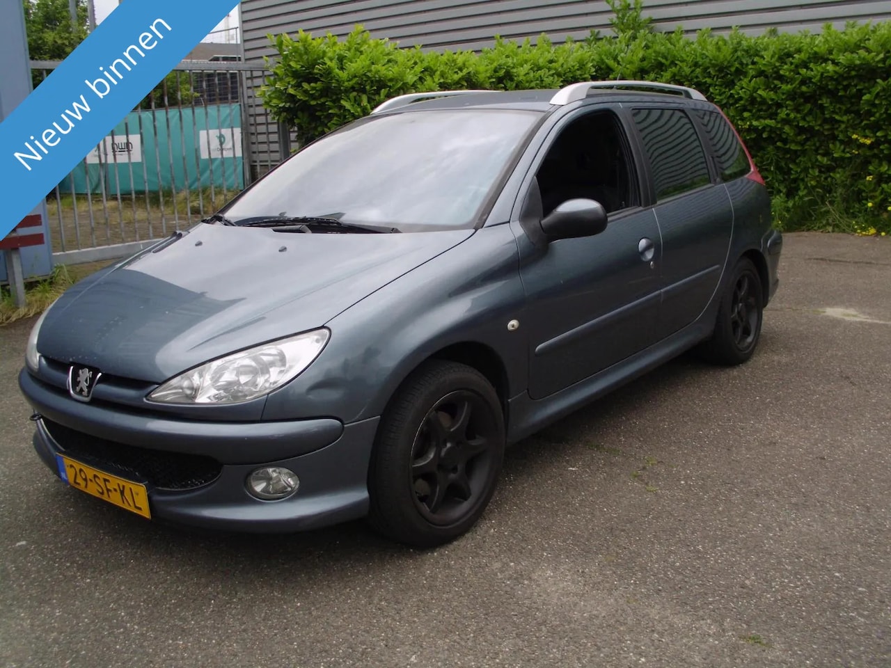 Peugeot 206 - 1.4 MET AIRCO STATION - AutoWereld.nl