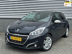 Peugeot 208 - 1.2 PureTech Signature Navi Cruise Org NL