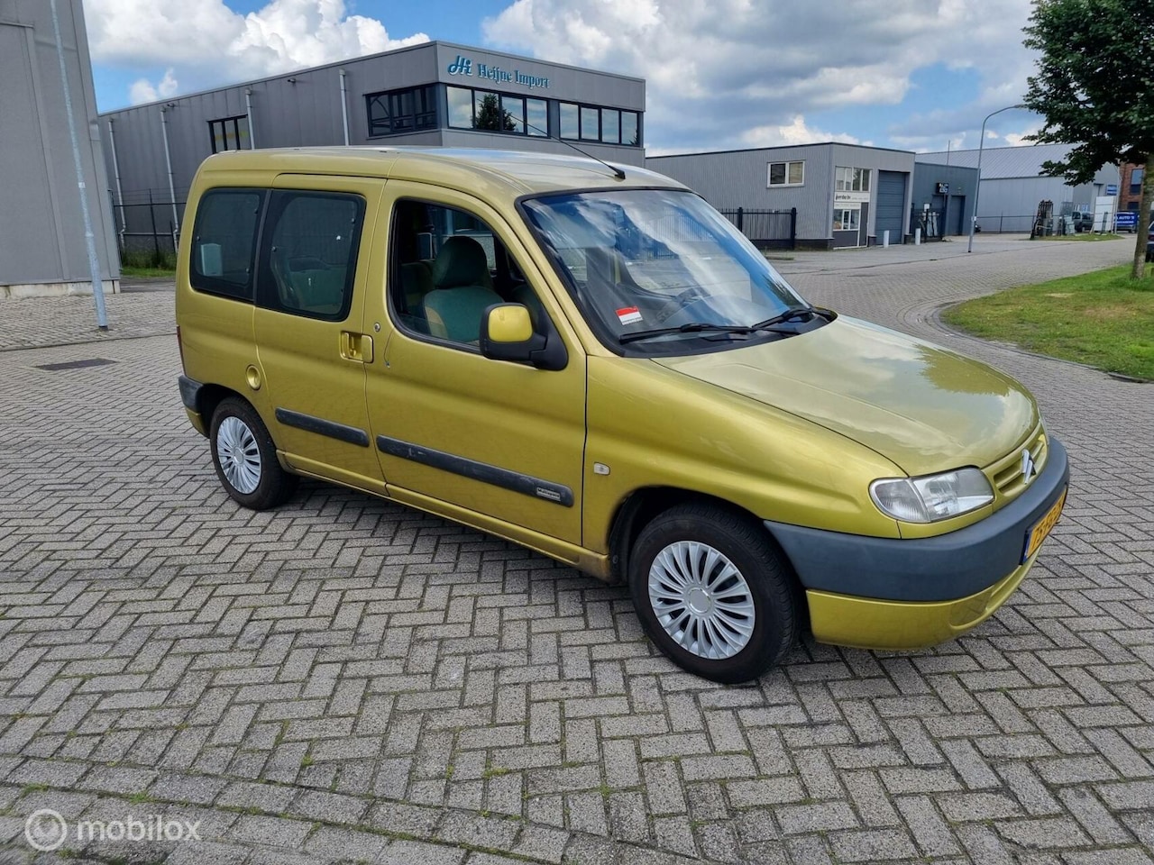 Citroën Berlingo - combi 1.8i Multispace Benzine - AutoWereld.nl