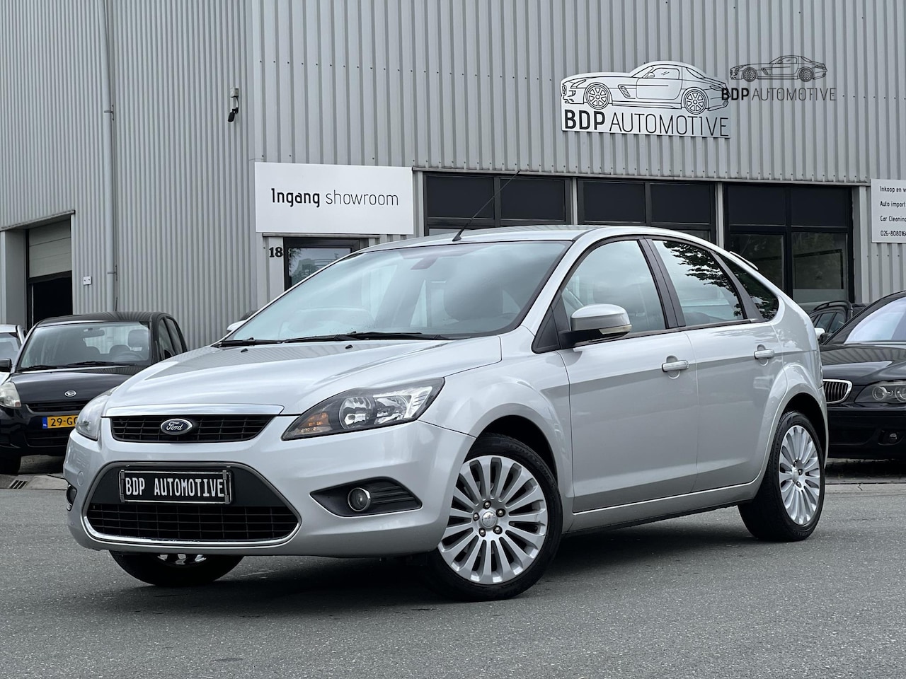 Ford Focus - 1.6 Titanium AIRCO/CRUISE/APK NIEUW BIJ AFLEVERING - AutoWereld.nl