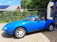 Mazda MX-5 - 1.6i-16V Schitterende auto