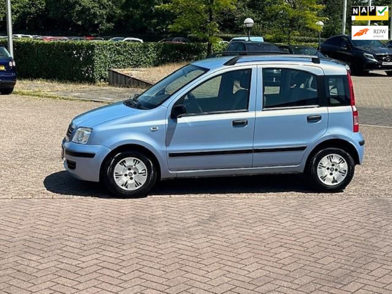 Fiat Panda - 1.2 Edizione Cool 1.2 Edizione Cool,bj.2009,kleur;blauw, NAP met 137.407 km !! APK tot 06-2025 !! - AutoWereld.nl