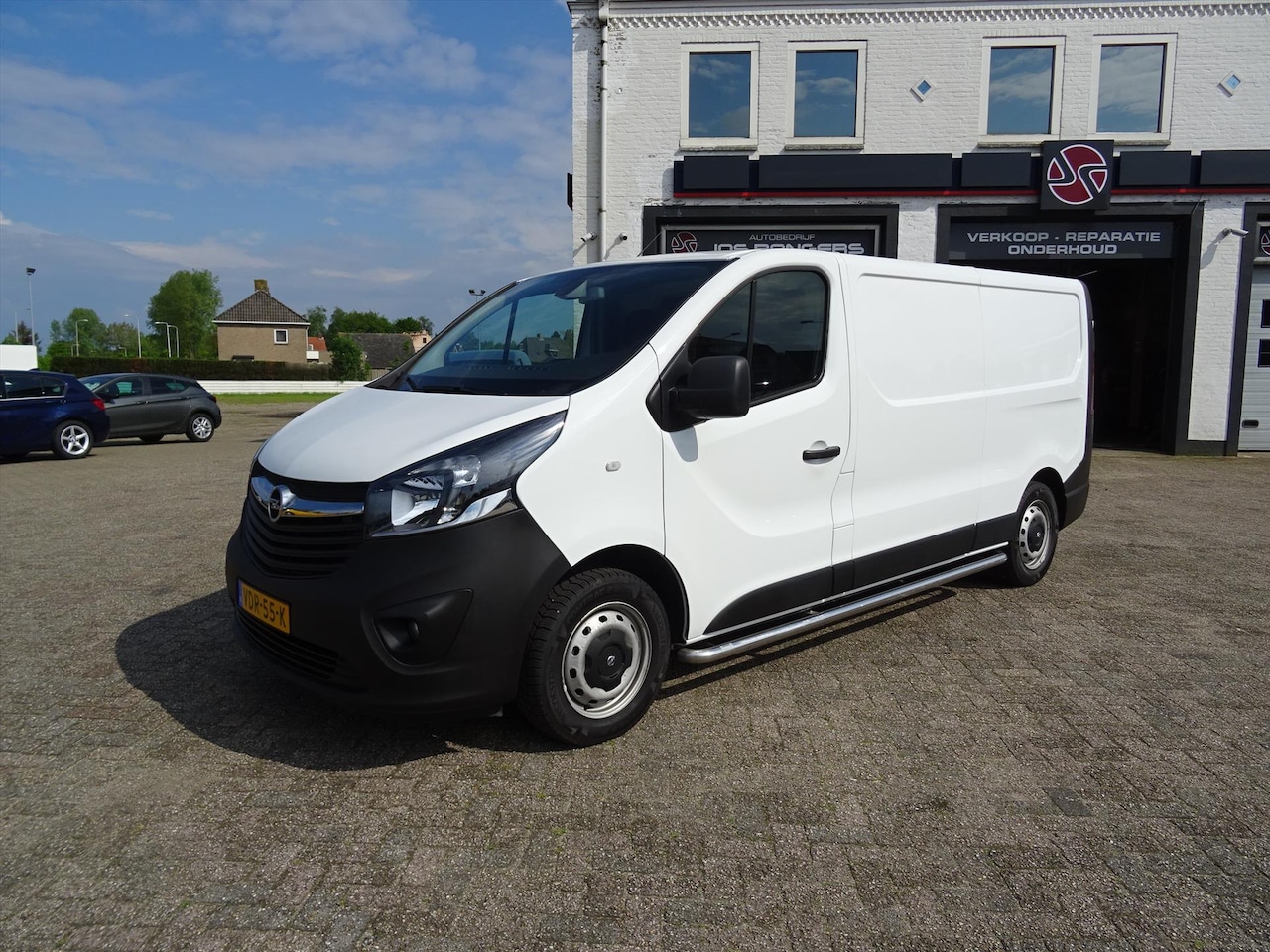 Opel Vivaro - GB 1.6 CDTi 95pk L2H1 350/3070 - AutoWereld.nl