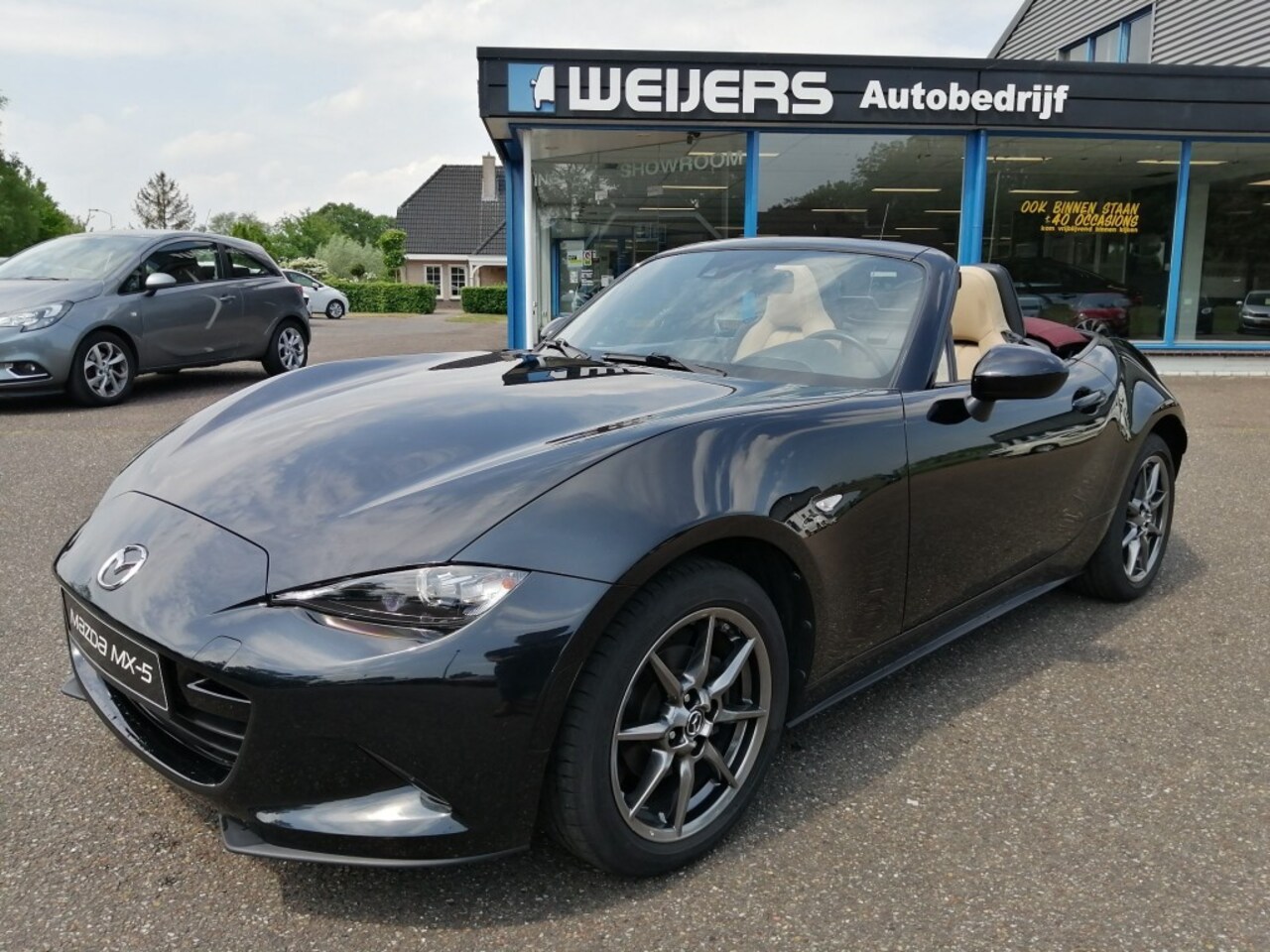 Mazda MX-5 - 1.5 131pk Sakura, Leder Creme, Bose, Cherry Top, Navi, Clima - AutoWereld.nl