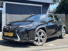 Lexus UX - 250h Executive Line CLIMA / CRUISE / NAVI