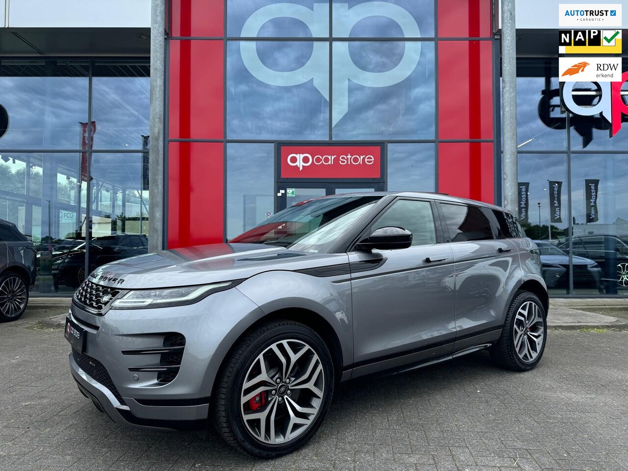 Land Rover Range Rover Evoque - D200 R-Dynamic Panorama Meridan Memory seats Camera Parksens. - AutoWereld.nl