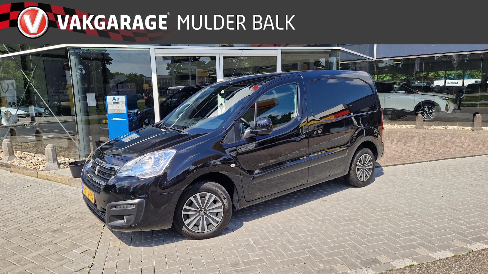 Peugeot Partner - 120 1.6 BlueHDi 120pk L1 Premium Pack S&S - AutoWereld.nl