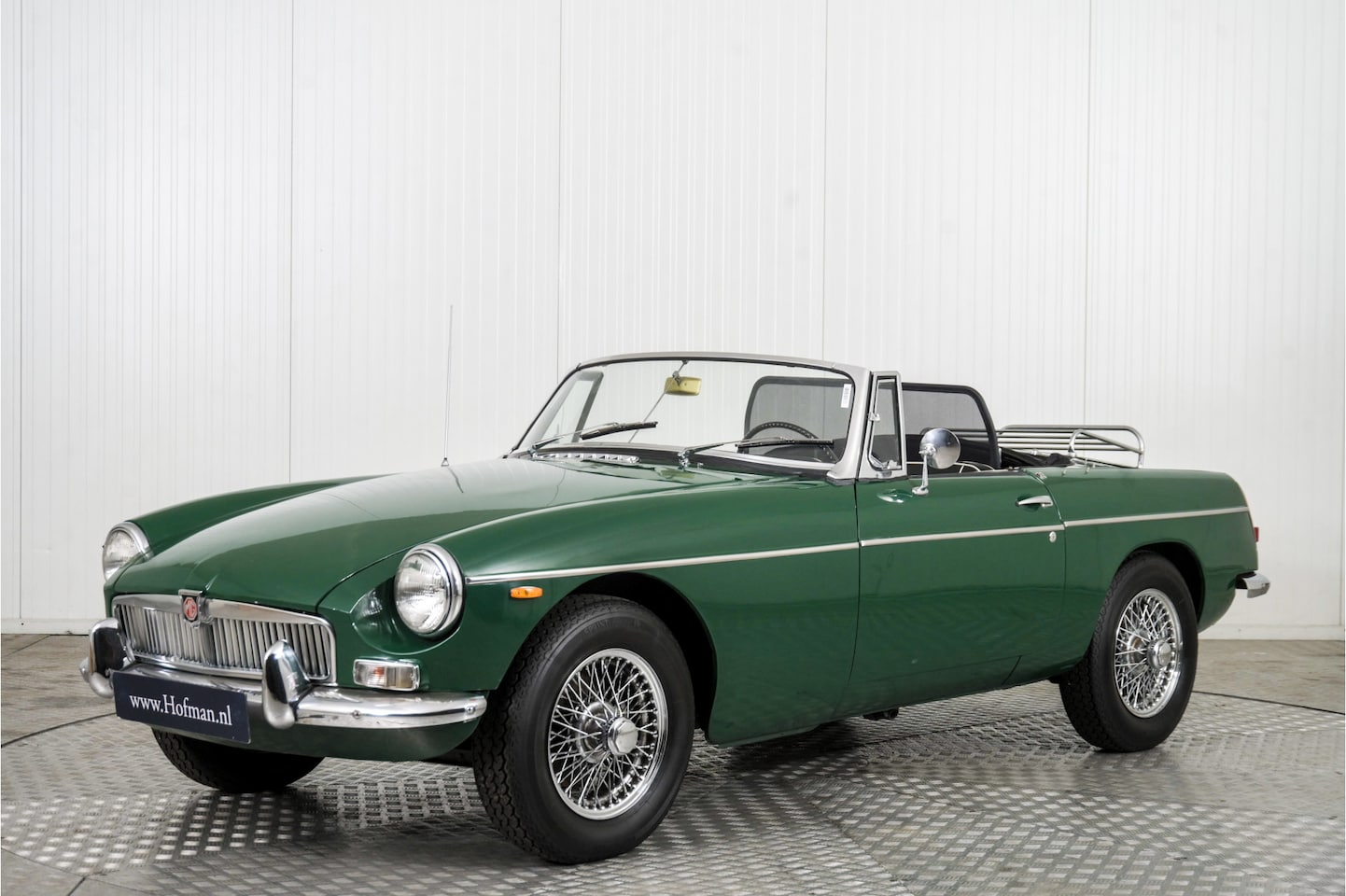 MG B type - MGB 1.8 lepeldeur . - AutoWereld.nl