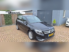 Mercedes-Benz B-klasse - 180 Ambition AUTOMAAT NAVIGATIE