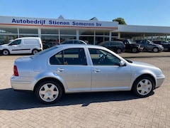 Volkswagen Bora - 1.9 TDI Highline