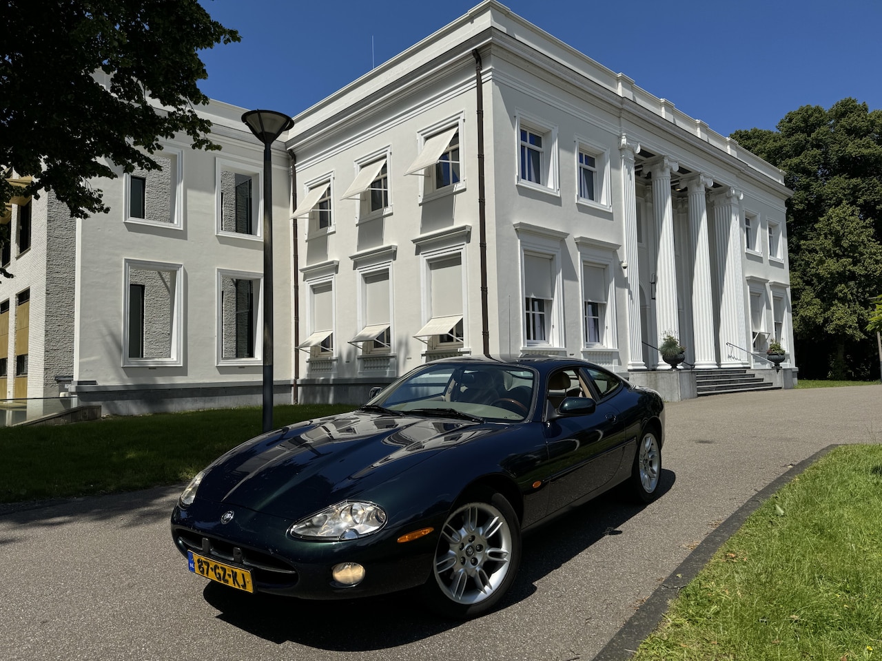 Jaguar XK8 - 4.0 V8 Coupé 4.0 V8 Coupé - AutoWereld.nl