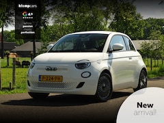 Fiat 500 - Action 24 kWh | PDC | Lichtmetaal | 1e Eig | Bluetooth | Cruise