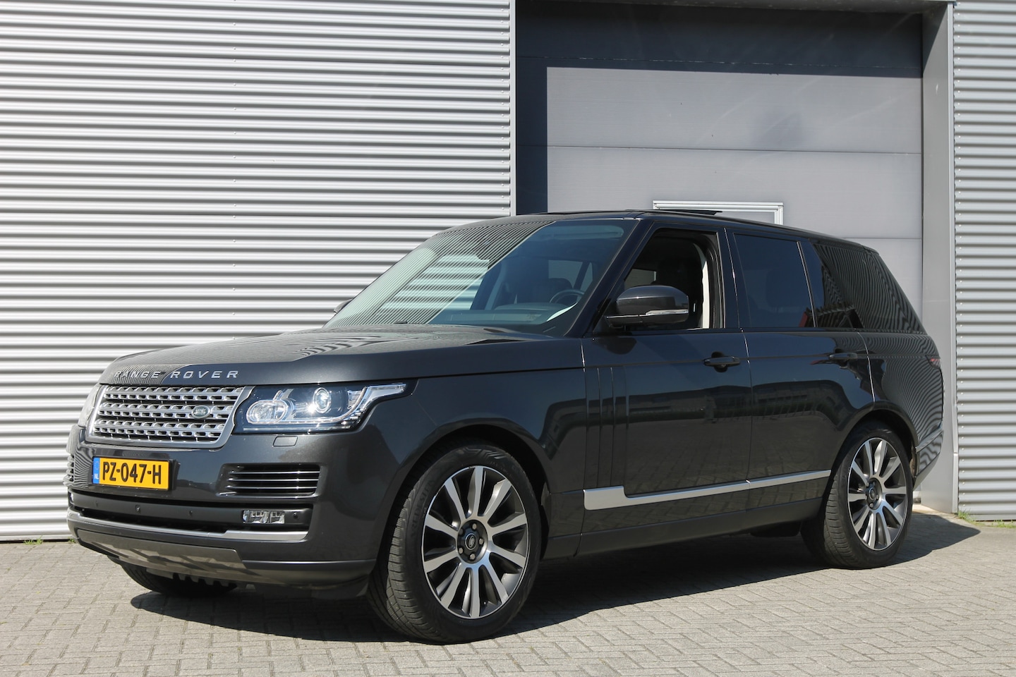 Land Rover Range Rover - 4.4 SDV8 Vogue I AUT. I NAVI I PANO.DAK - AutoWereld.nl