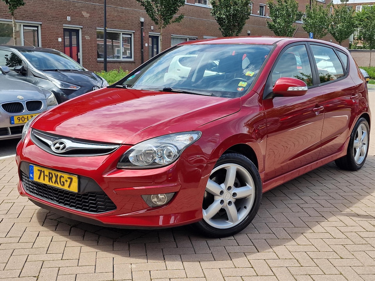 Hyundai i30 - 1.6 Catcher CVVT 5DR.klimaat.NAP.leder.stoelverwarming.Digitaal - AutoWereld.nl