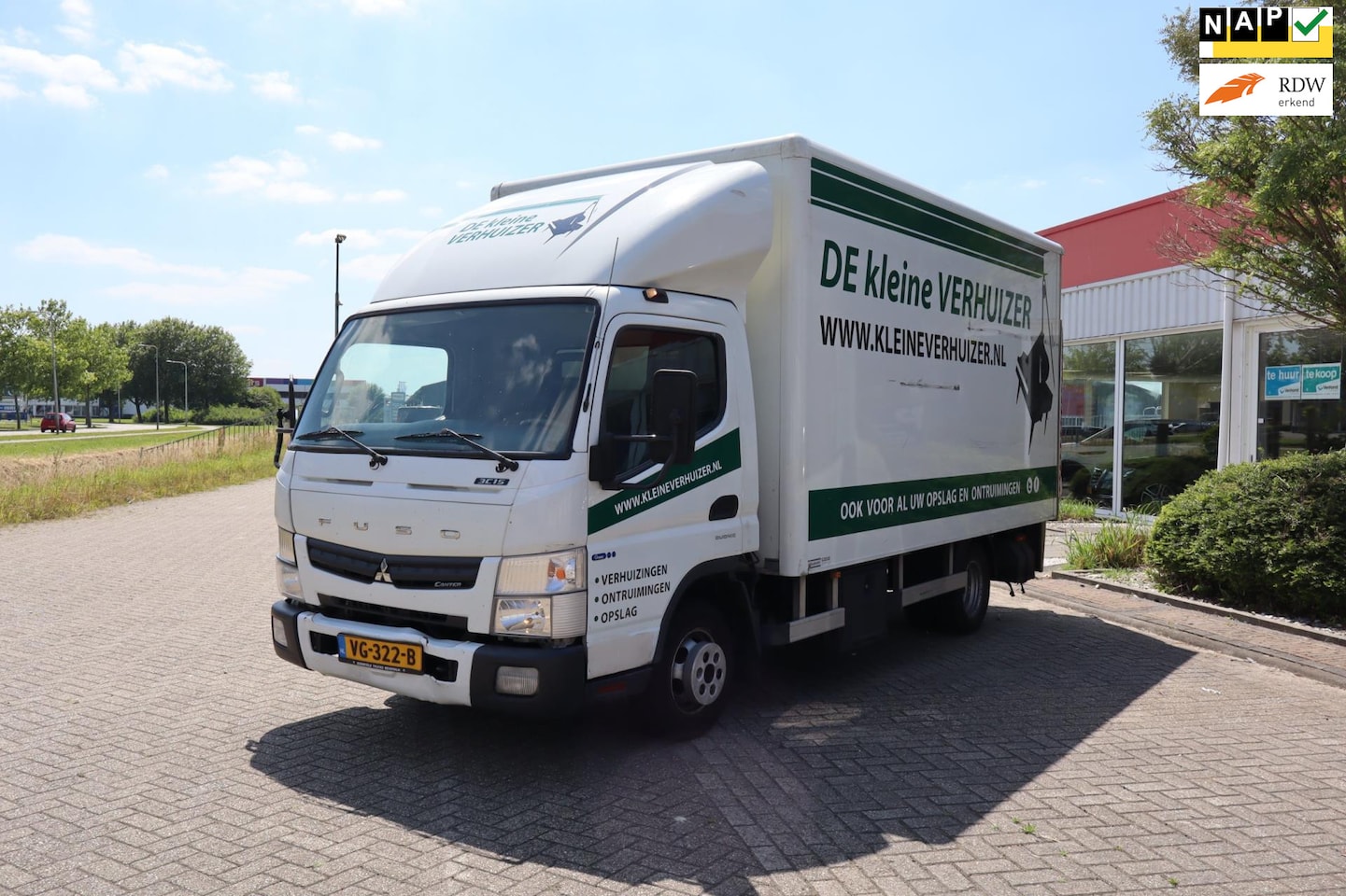 Mitsubishi Canter - 3C15 3.0 DI 340 Automaat Airco - AutoWereld.nl