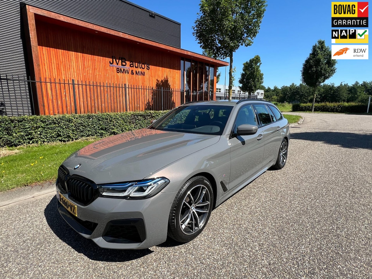 BMW 5-serie Touring - 530i M-sport, comfortstoel, nappa, laser, Incl. BTW - AutoWereld.nl