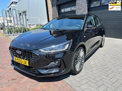 Ford Focus Wagon - 1.0 EcoBoost Hybrid St-line AUT|19"|Carplay|dealeronderhouden|FullLed|Front-en Laneassist|