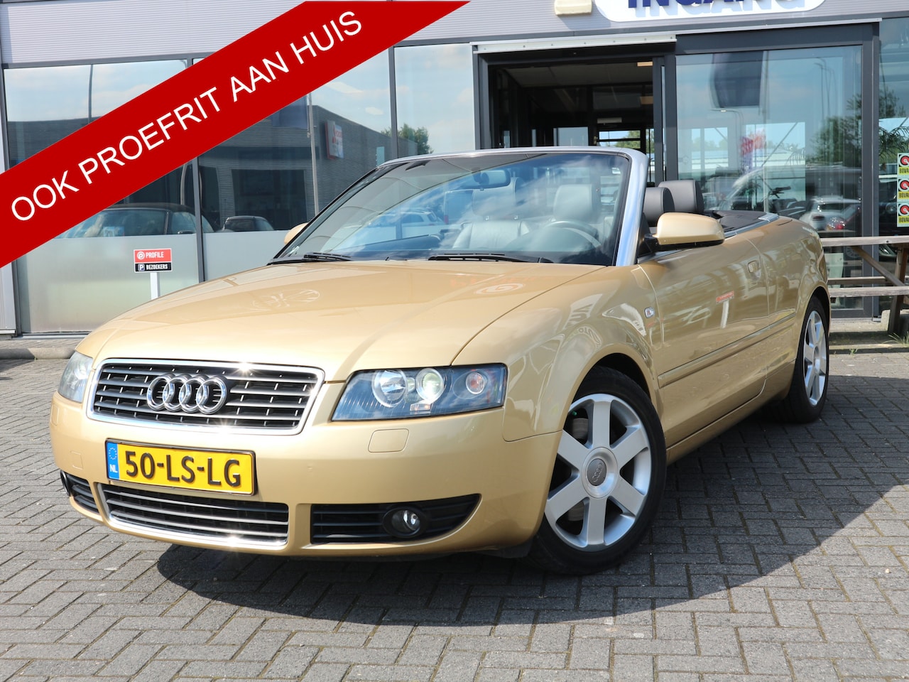 Audi A4 Cabriolet - 2.4 V6 Exclusive 47486 km COLLECTORS ITEM - AutoWereld.nl