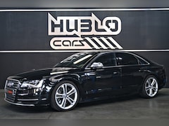 Audi S8 - 4.0 TFSI S8 quattro