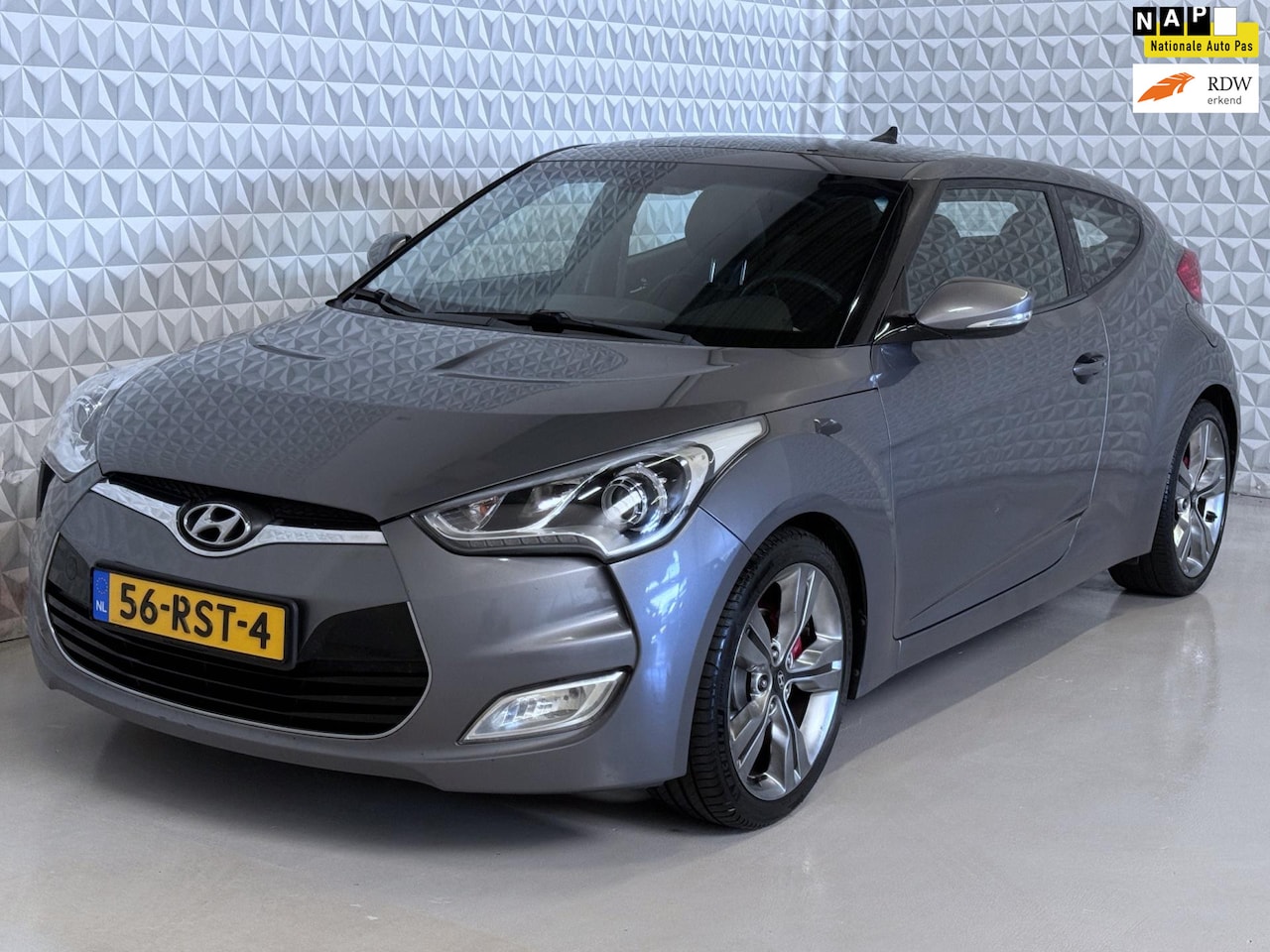 Hyundai Veloster - 1.6 GDI i-Catcher Panoramadak + VOL LEER (2011) - AutoWereld.nl