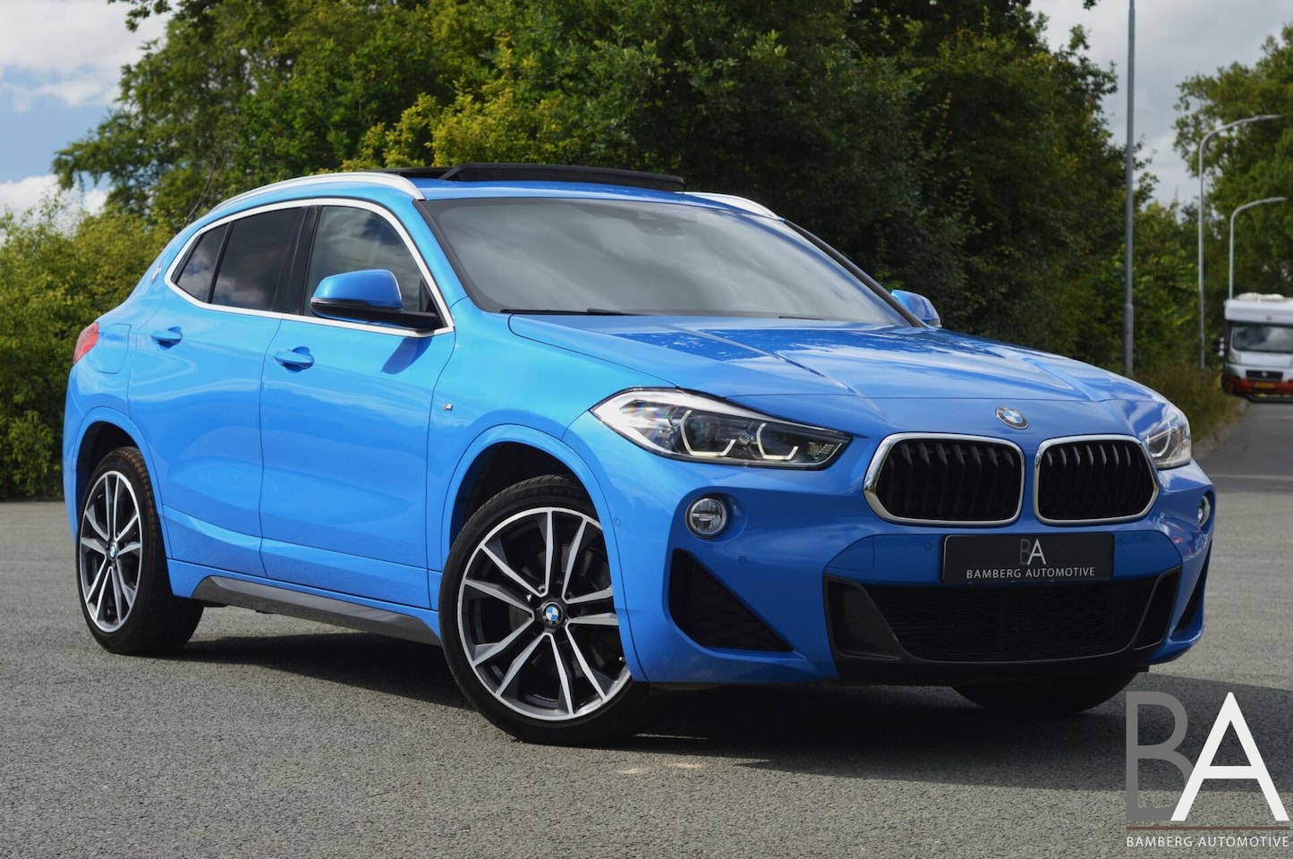 BMW X2 - 2.0i xDrive M-sport|leder|pano|trekhaak|xenon|sfeer - AutoWereld.nl