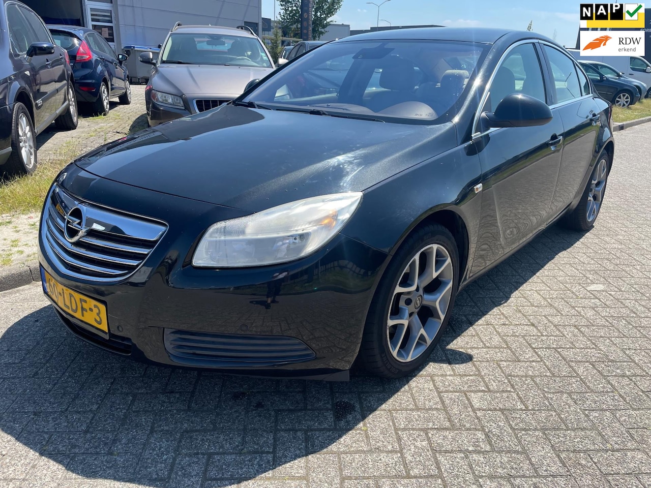 Opel Insignia - 1.6 T Edition 1.6 T Edition,NAP - AutoWereld.nl