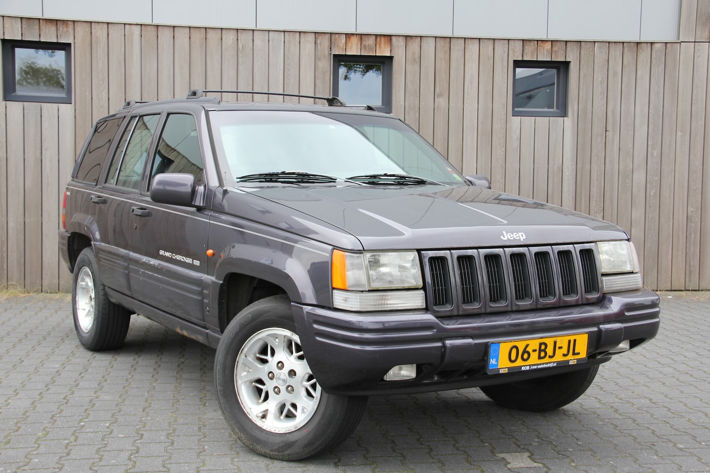 Jeep Grand Cherokee - 5.2i LTD - AutoWereld.nl