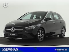 Mercedes-Benz B-klasse - 180 Star Edition Luxury Line | Trekhaak | Parkeerpakket met achteruitrijcamera | Keyless-G