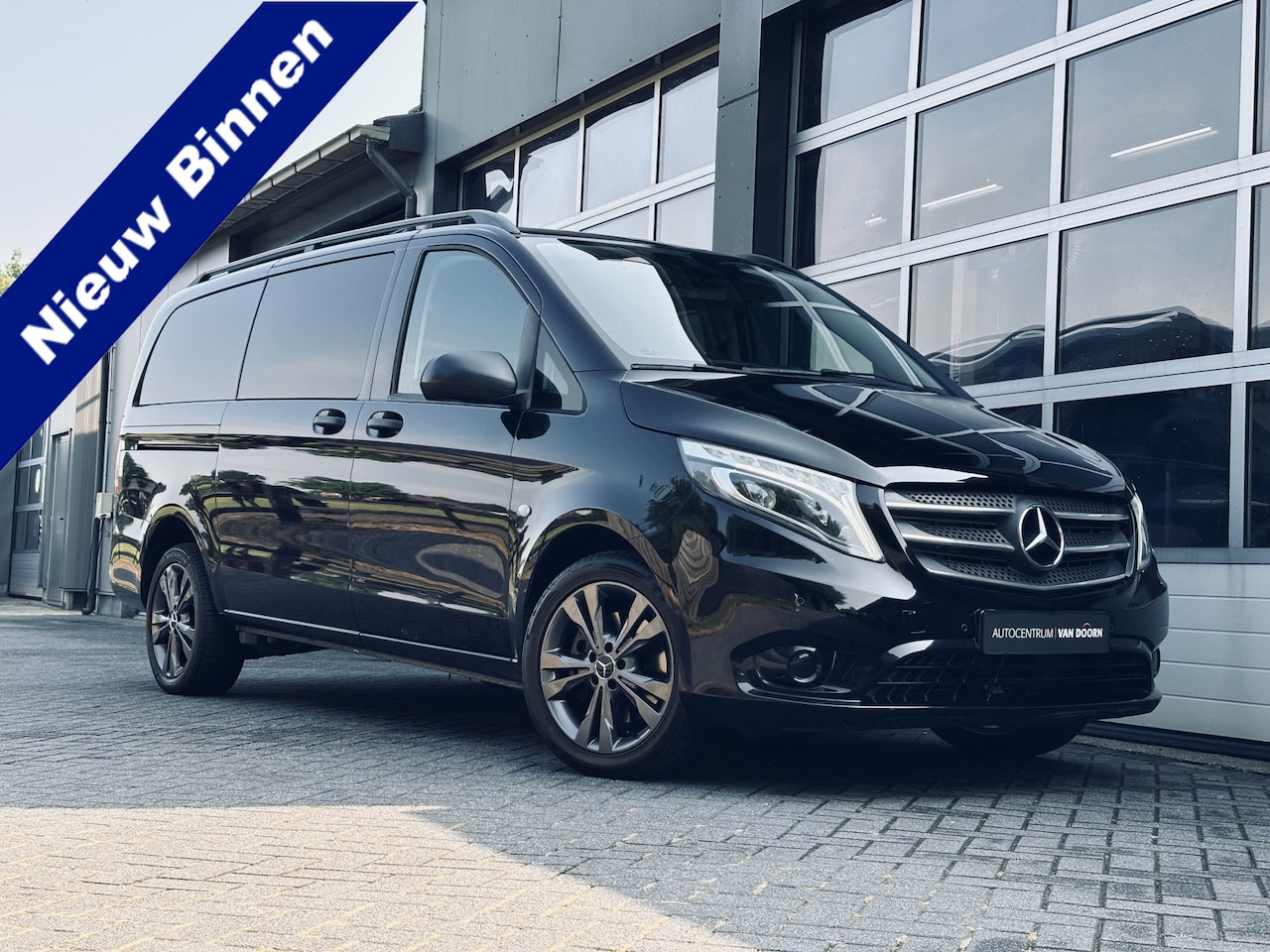 Mercedes-Benz Vito - 119 CDI | Automaat | Dubbel Cabine | Leer | Navigatie | LED | PDC | Trekhaak | Stoelverw. - AutoWereld.nl