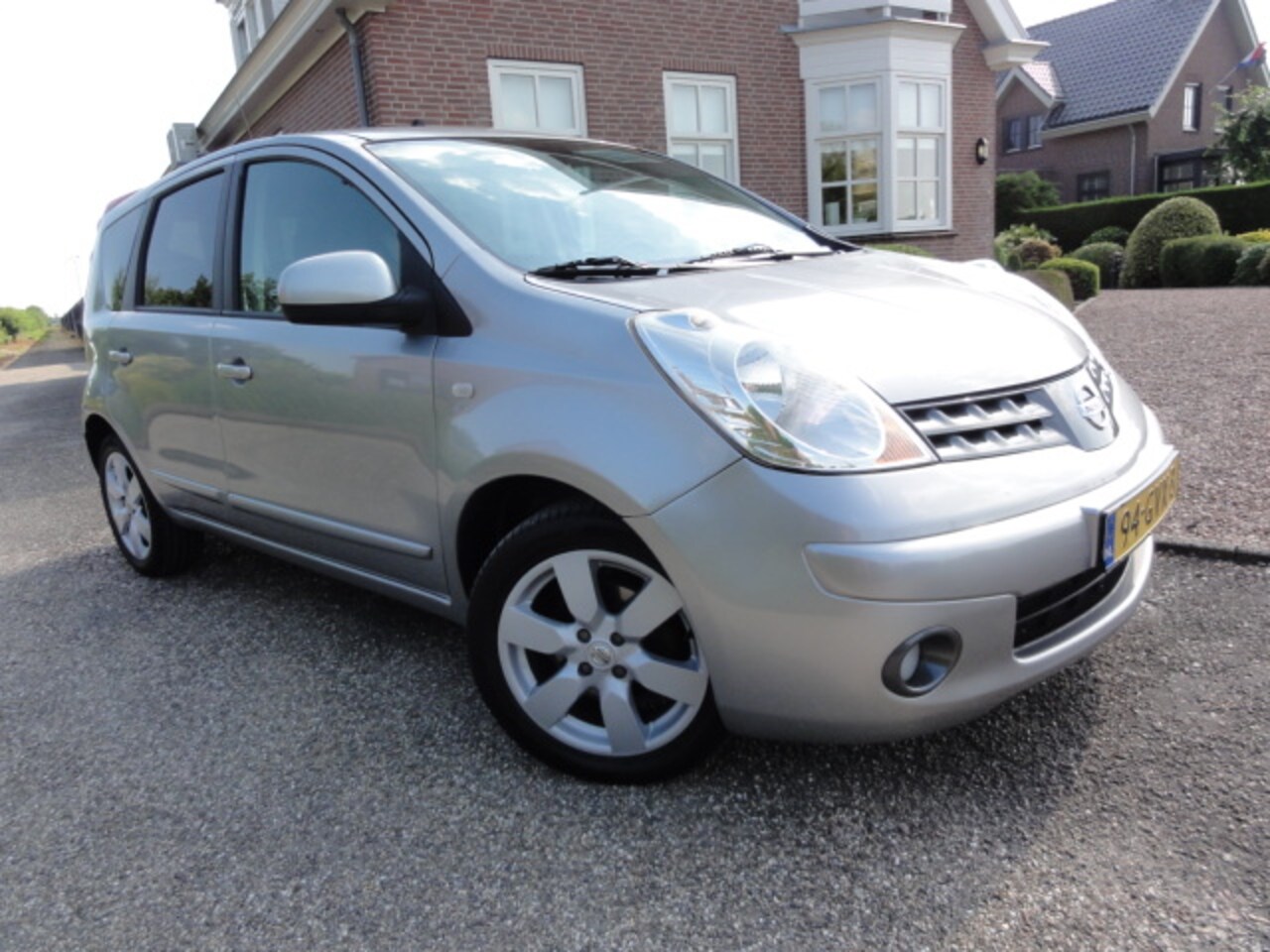 Nissan Note - 1.6 Life AIRCO !! - AutoWereld.nl