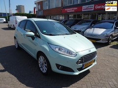 Ford Fiesta - 1.0 EcoBoost Titanium/Navi/PDC/Trekhaak/101pk