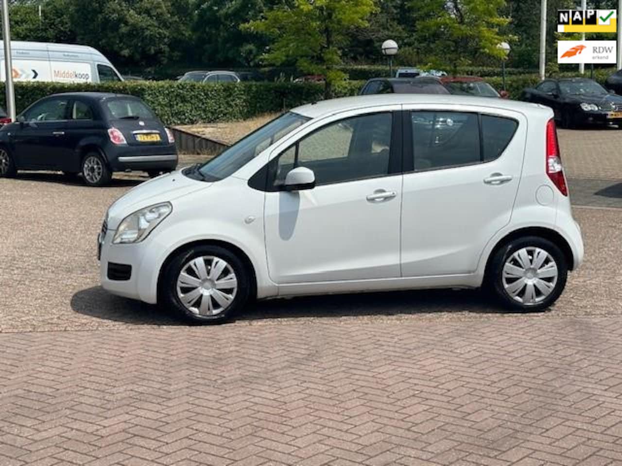 Suzuki Splash - 1.0 Comfort 1.0 Comfort,bj.2011,kleur:(parelmoer)wit,5 deurs,airco,APK tot 12/2024 en NAP met 138363 k - AutoWereld.nl