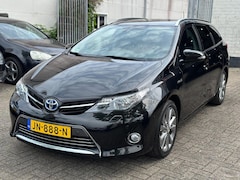 Toyota Auris Touring Sports - 1.8 Hybrid Executive bj:2014 Camera Cruise Control Stoelverwarming NAP