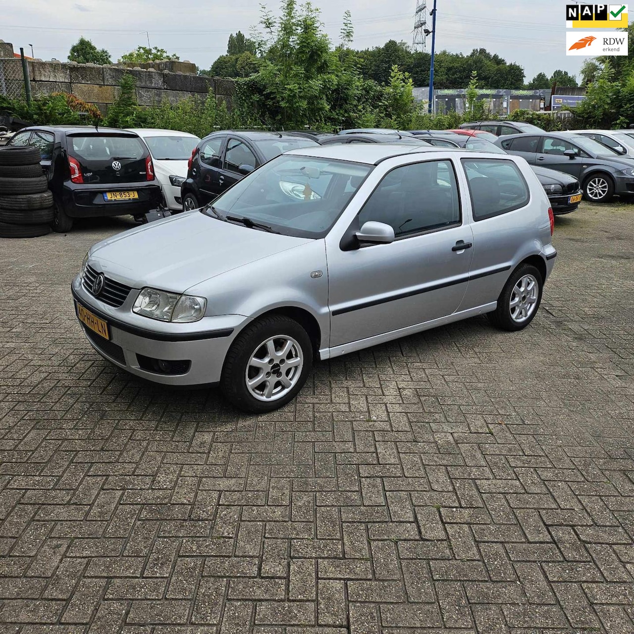 Volkswagen Polo - 1.4 Comfortline - Stuurbekrachtiging - Elek.pakket - NAP! - AutoWereld.nl