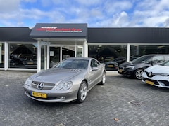 Mercedes-Benz SL-klasse Cabrio - 350 met nieuwe motor voor het dak