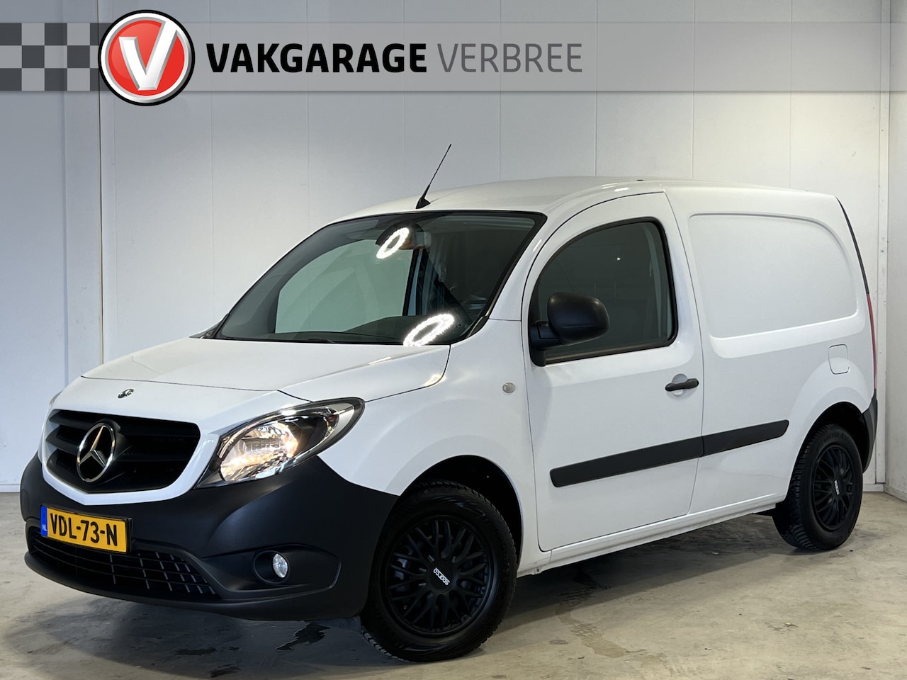 Mercedes-Benz Citan - 108 CDI Economy | Trekhaak | Radio | Airco | Zijschuifdeur Rechts | - AutoWereld.nl