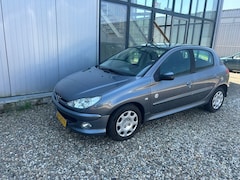 Peugeot 206 - 1.4 Génération