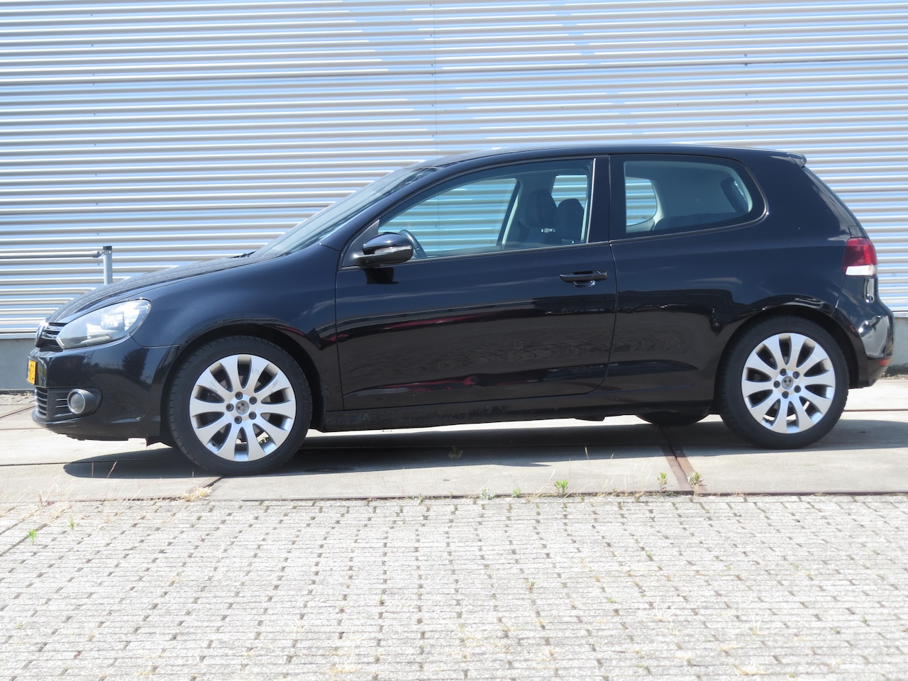 Volkswagen Golf - 1.2 TSI Highline BlueMotion - AutoWereld.nl