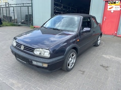 Volkswagen Golf Cabriolet - 2.0 avantage